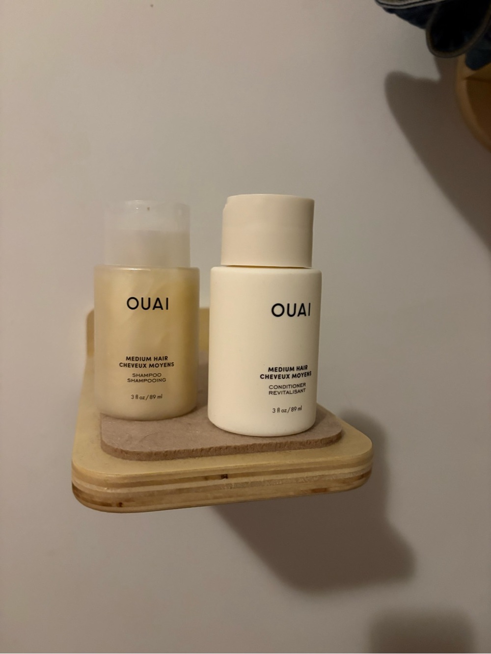 OUAI Medium Hair Shampoo & Conditioner Set - Cream & Pale Yellow